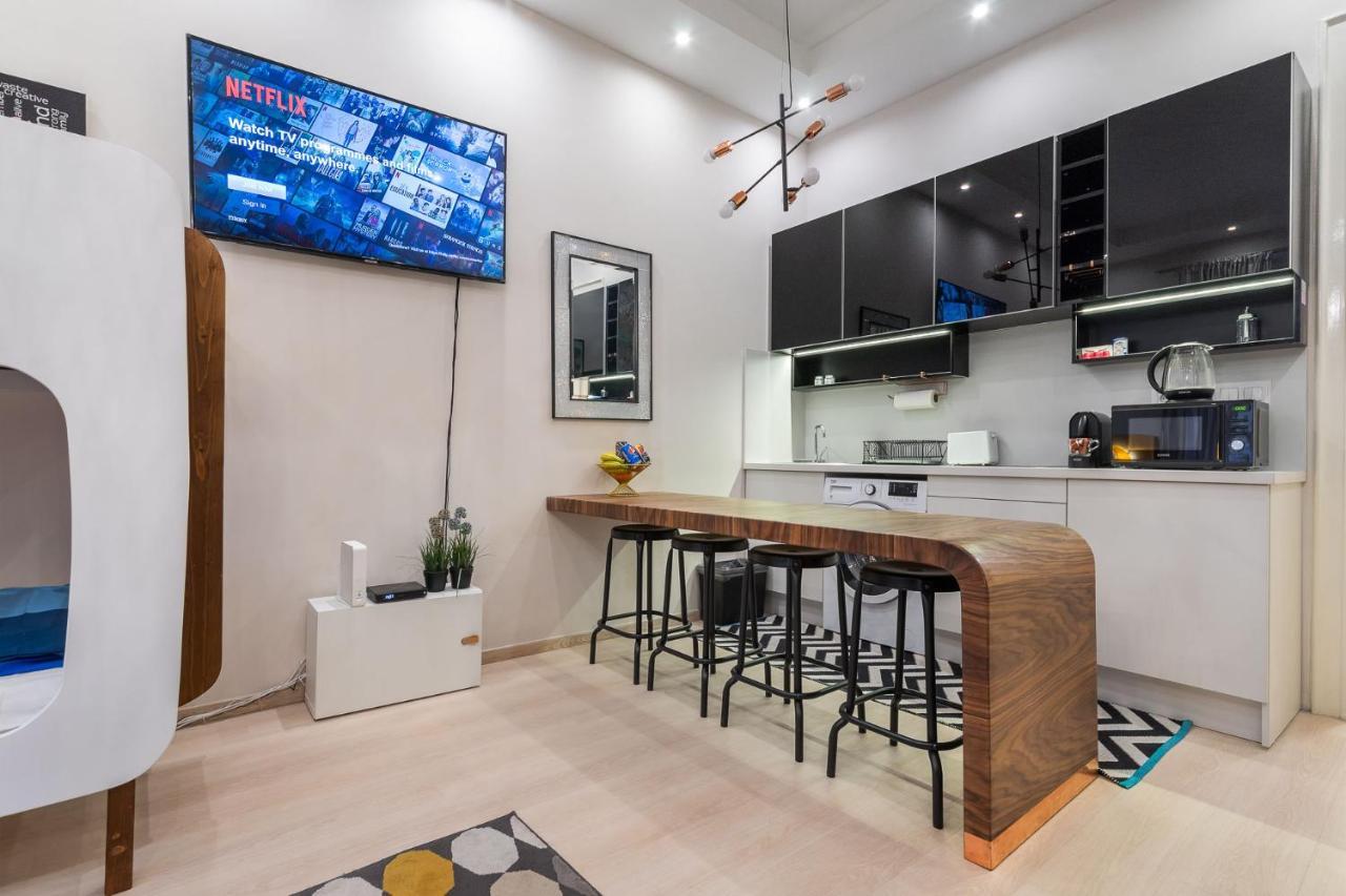 Economy Downtown Design Apartments - Free Parking - Balcony - Super Puplic Transport - Ac Budapest Exteriör bild