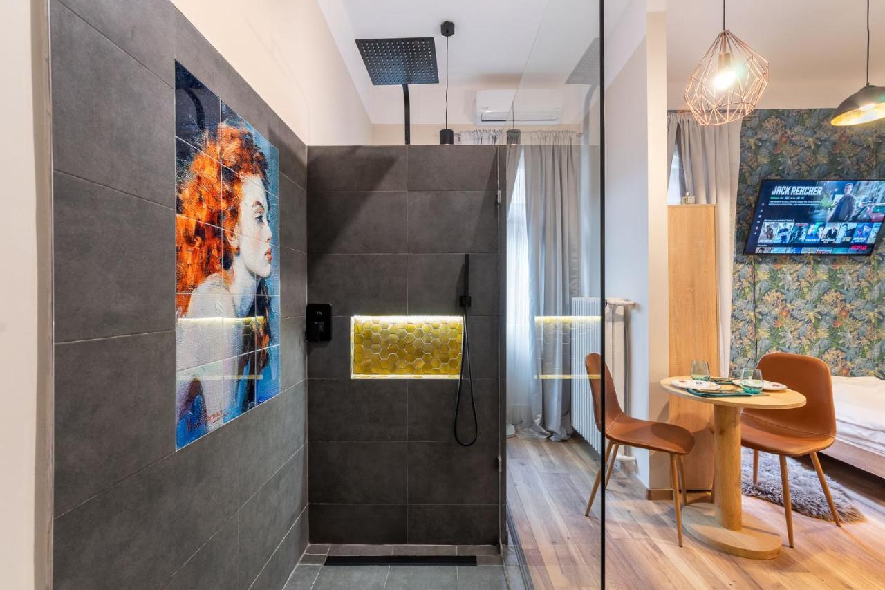 Economy Downtown Design Apartments - Free Parking - Balcony - Super Puplic Transport - Ac Budapest Exteriör bild